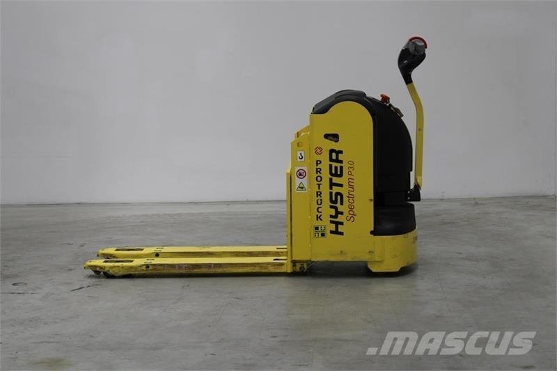 Hyster P3.0 Alacsony emelőkocsi