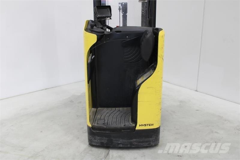 Hyster RS1.6 Elektromos gyalogkíséretű targoncák