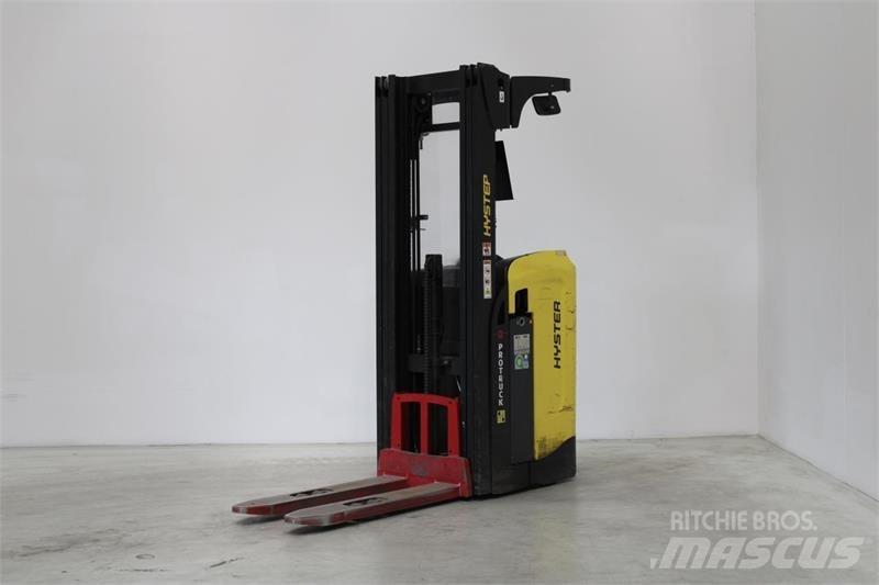 Hyster RS1.6 Elektromos gyalogkíséretű targoncák