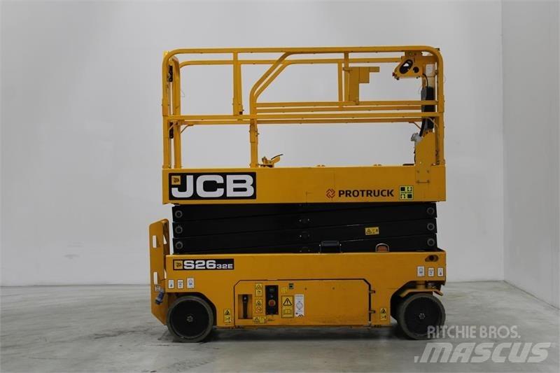JCB S2032E Ollós emelők