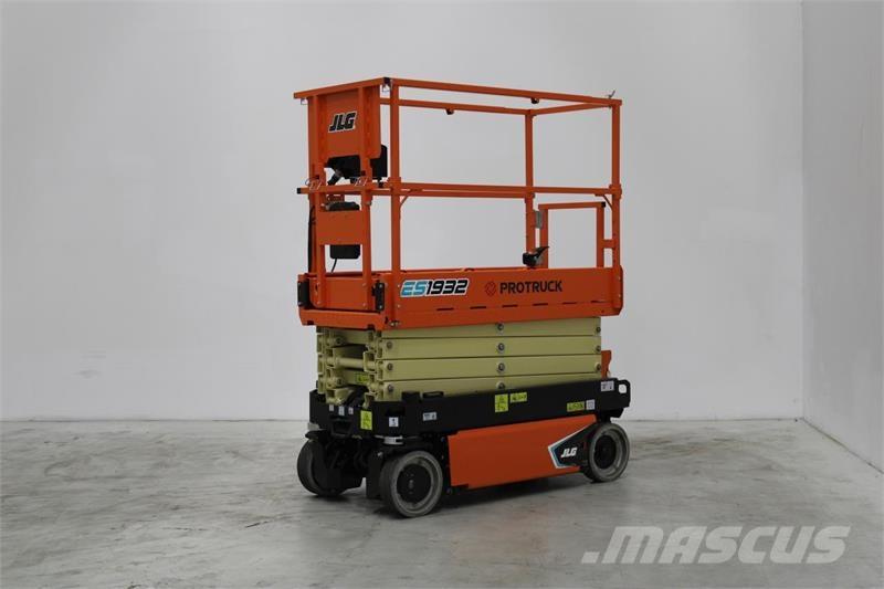 JLG R1932 Ollós emelők