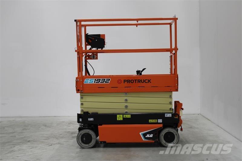 JLG R1932 Ollós emelők