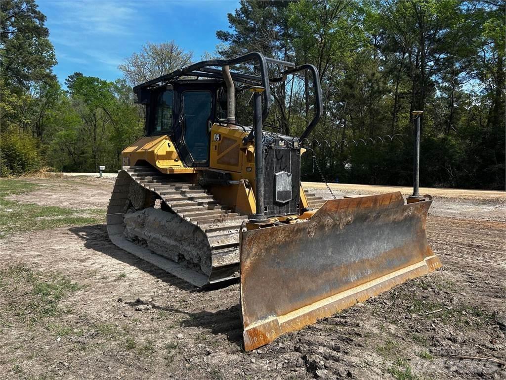CAT D5 lánctalpas dózerek