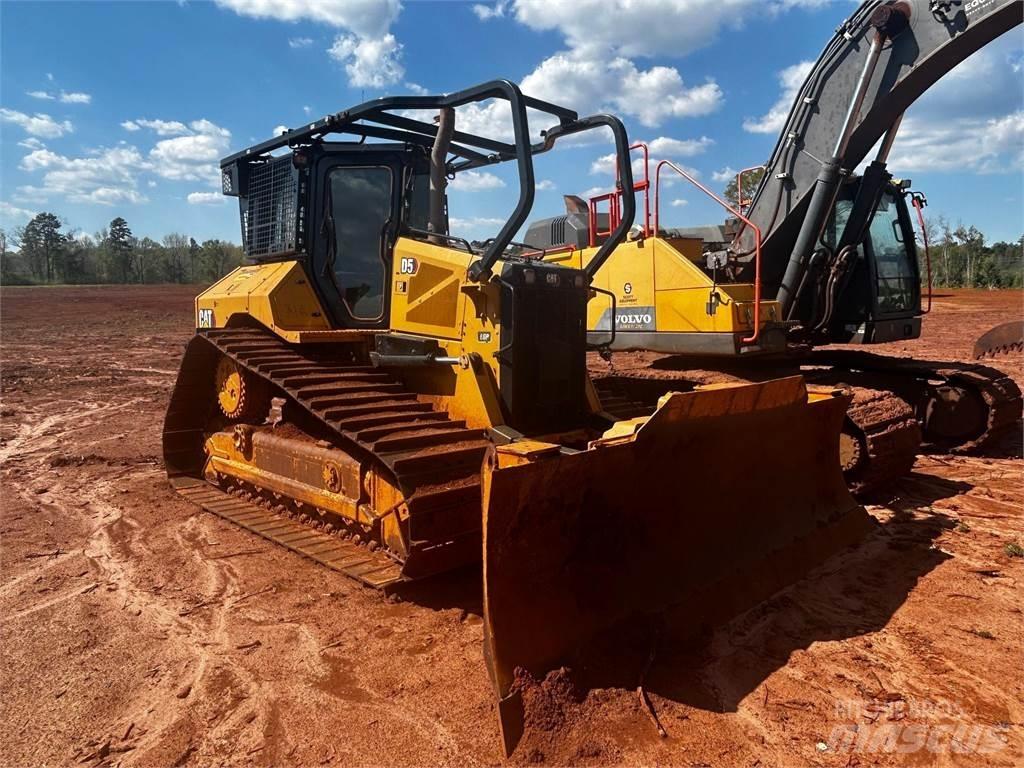 CAT D5 lánctalpas dózerek