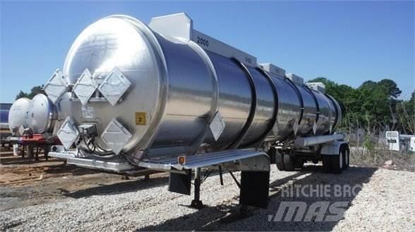 Polar SRX7 Tartályos félpótkocsik