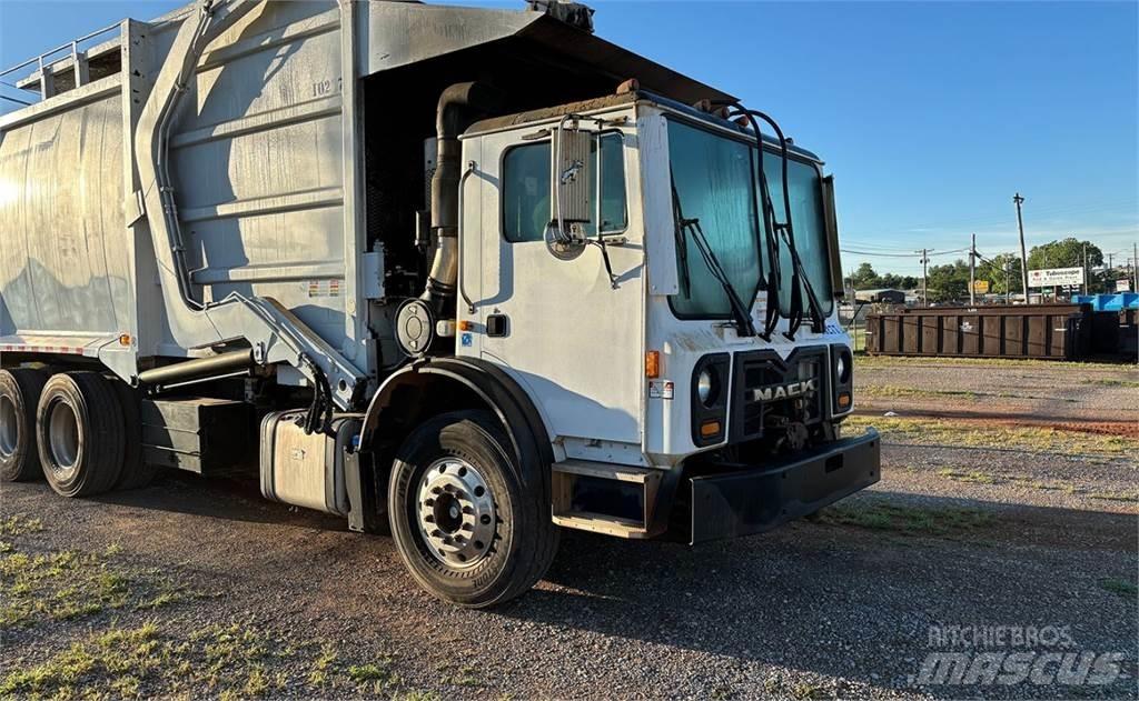 Mack 600 Hulladék szállítók