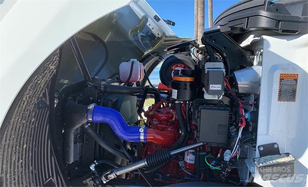 Mack MD7 Markolók