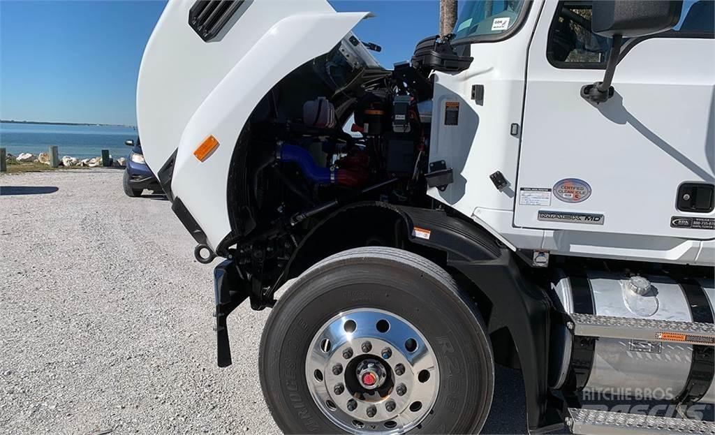 Mack MD7 Markolók