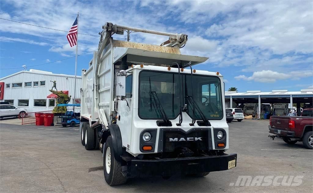 Mack MR688S Hulladék szállítók