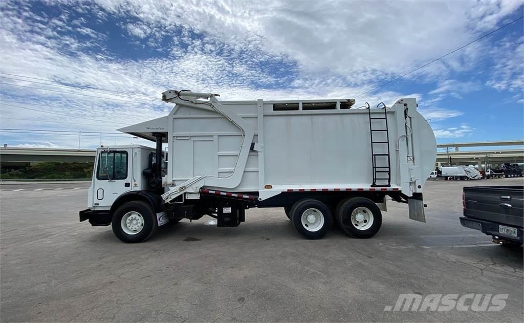 Mack MR688S Hulladék szállítók