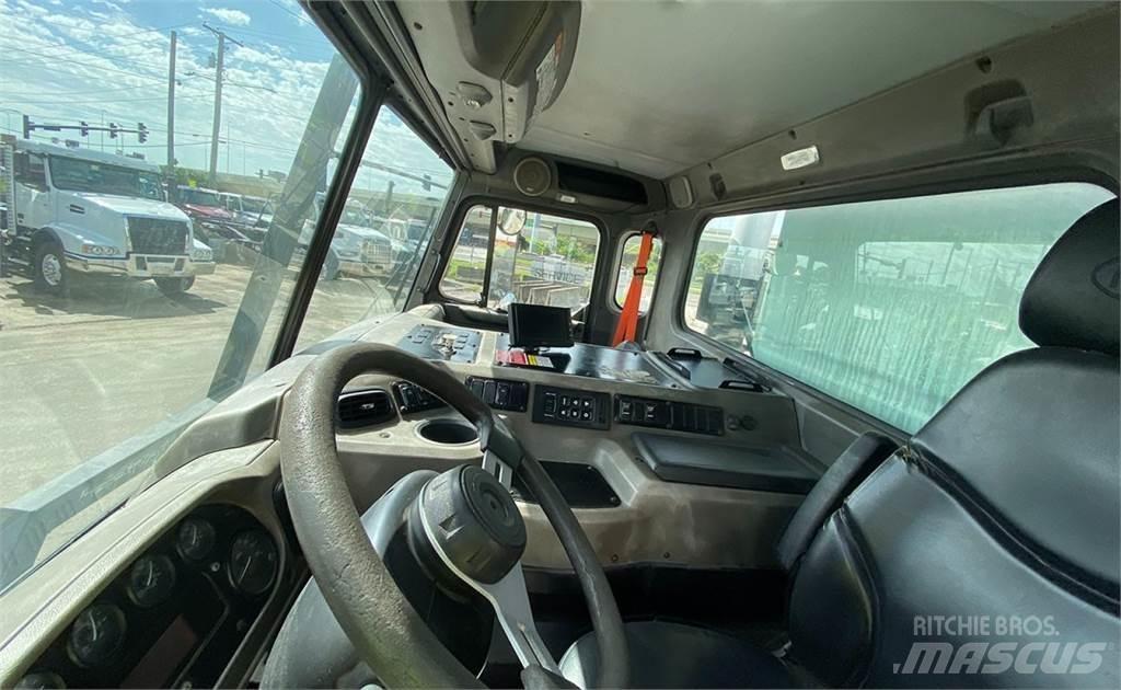 Peterbilt 320 Hulladék szállítók