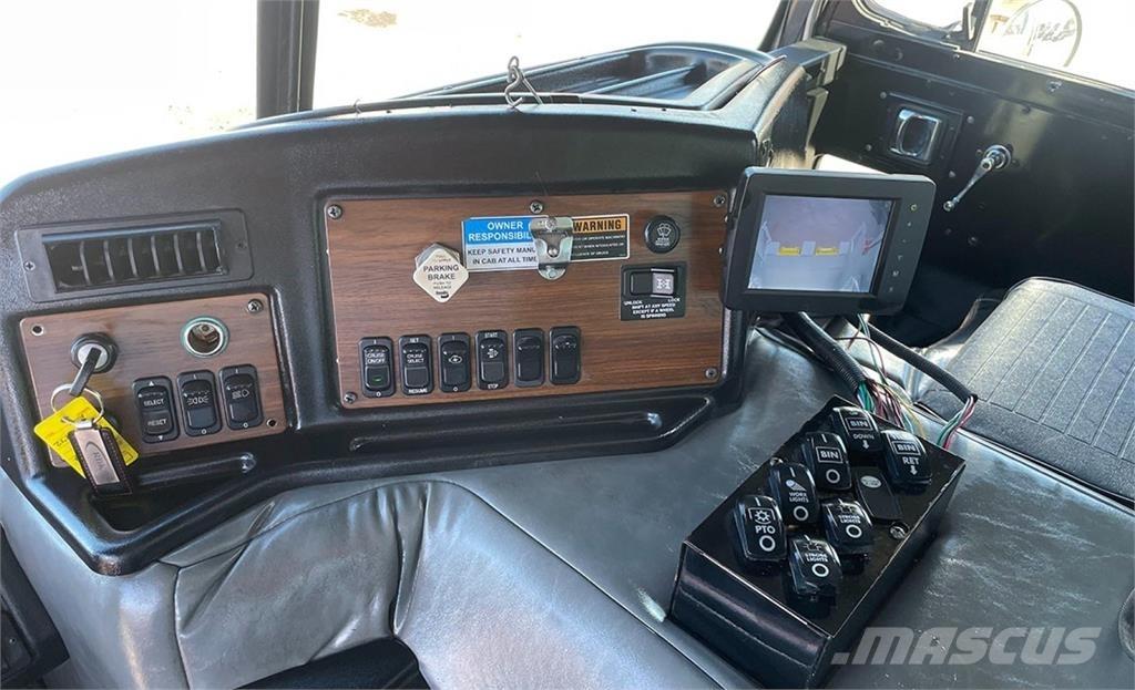 Peterbilt 320 Hulladék szállítók