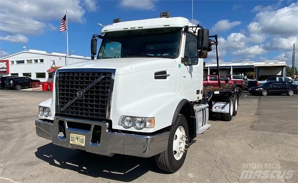 Volvo VHD64 Multifunkciós teherautók