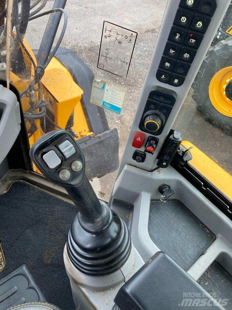 JCB 435S Teleszkópos mezőgazdasági rakodók
