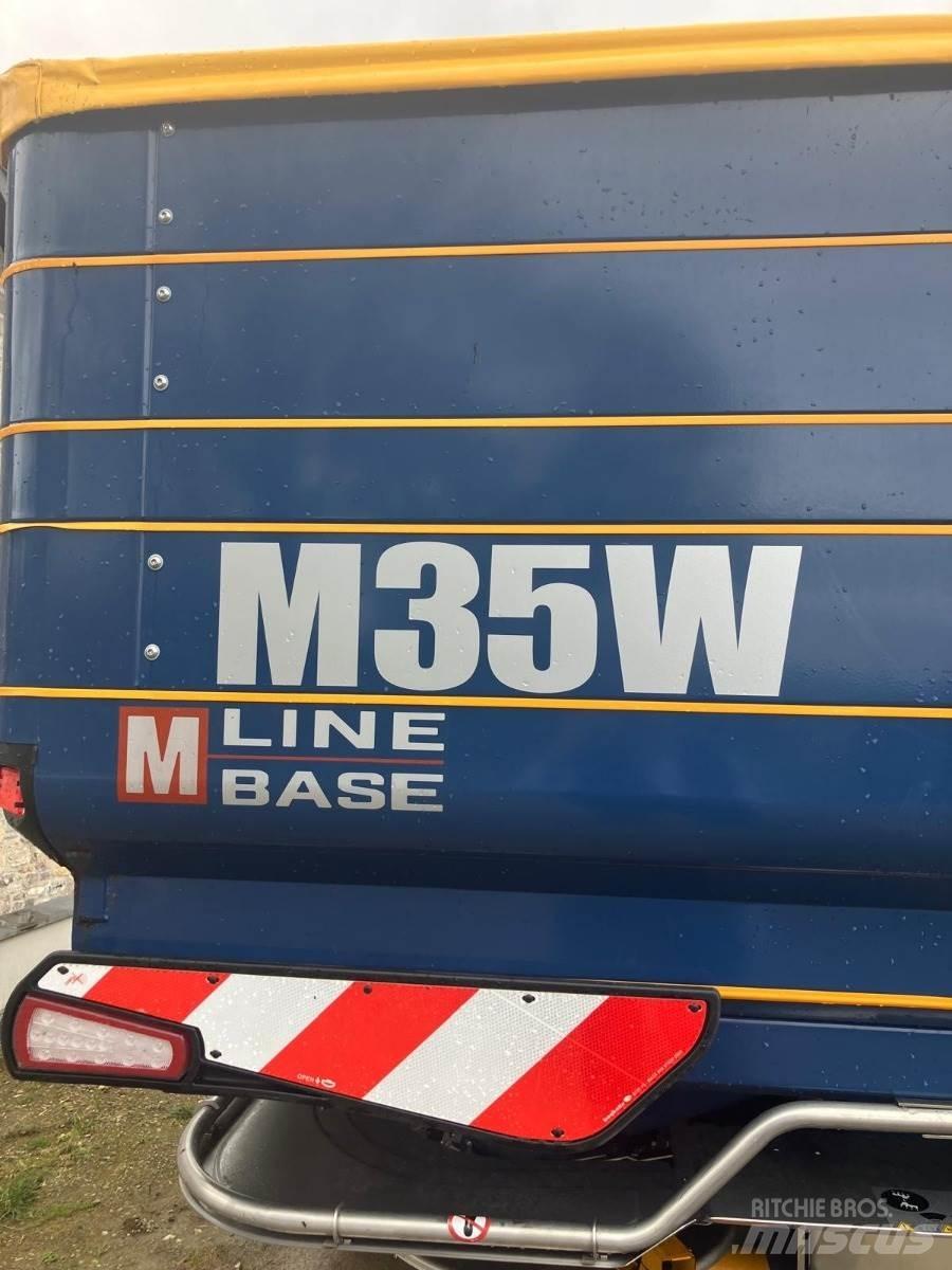 Krm M35W Trágyaszóró