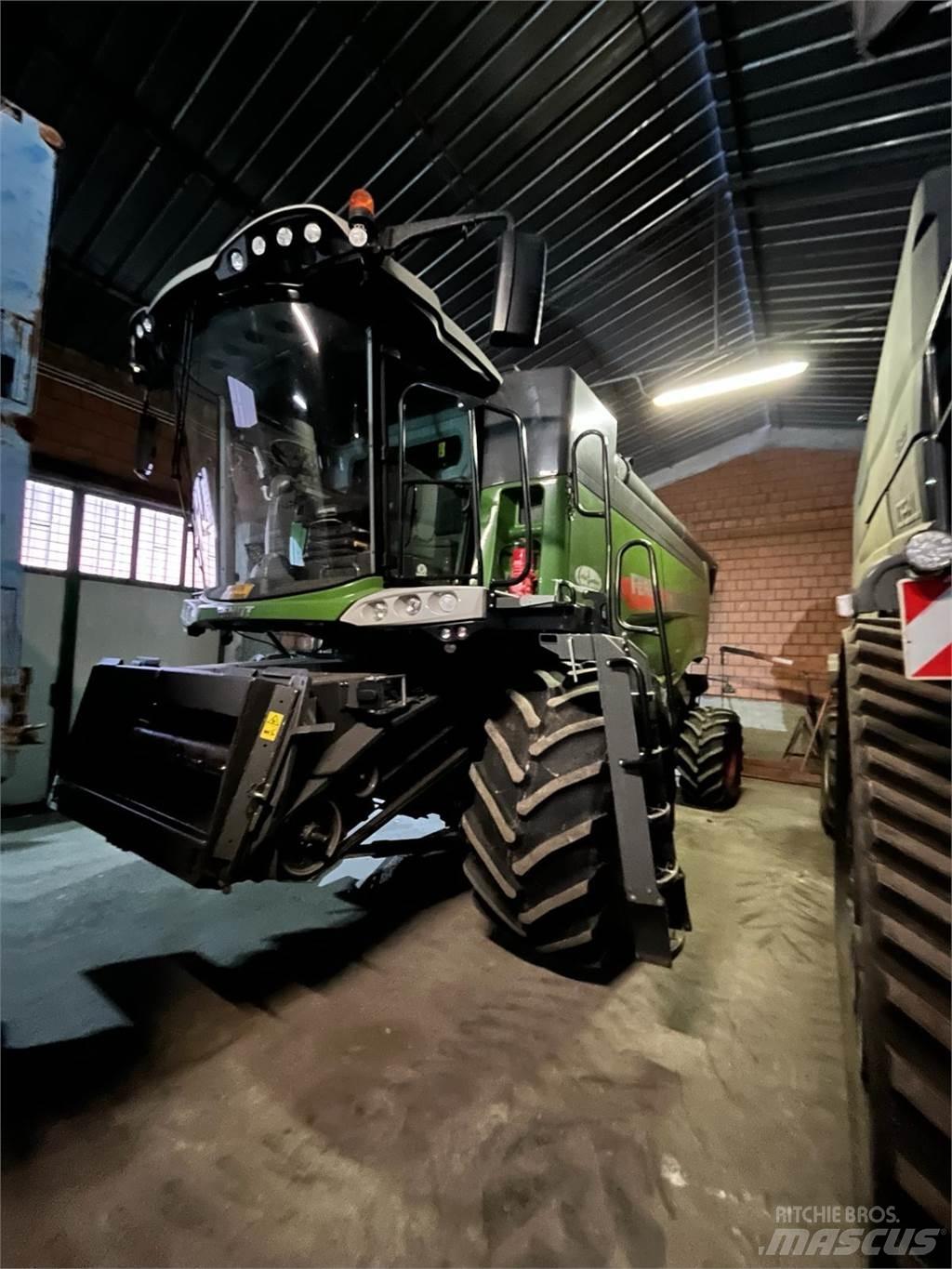 Fendt 6335 C PLI Kombájnok