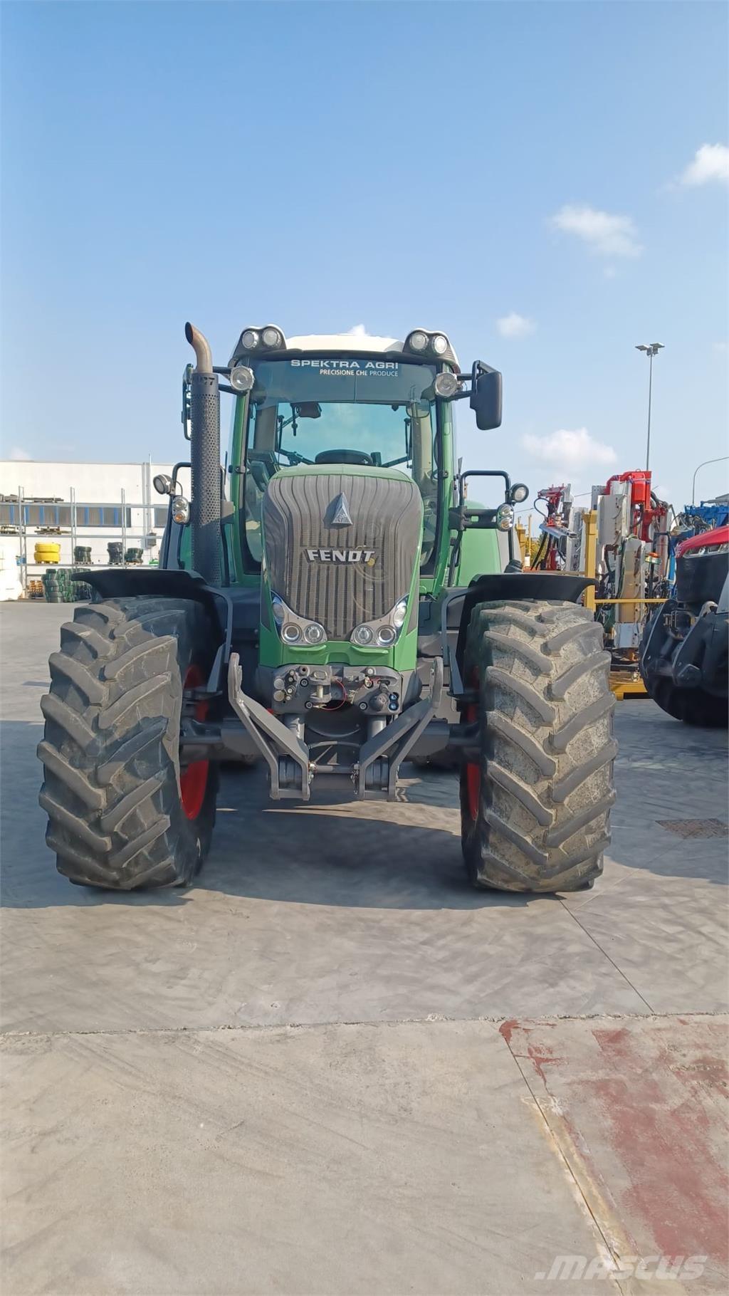 Fendt 828 SCR Traktorok