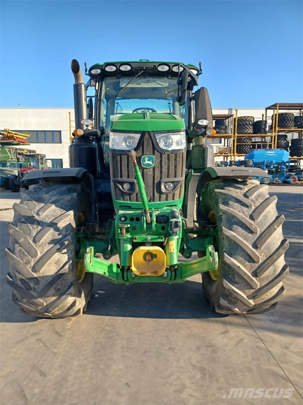 John Deere 6250R Traktorok