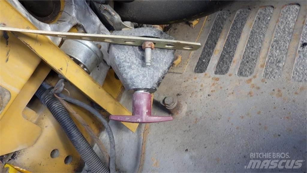 CAT 306E2 Lánctalpas kotrók