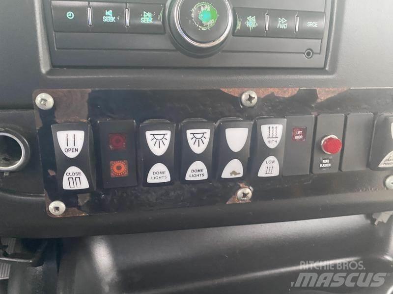 Chevrolet Express Mini buszok