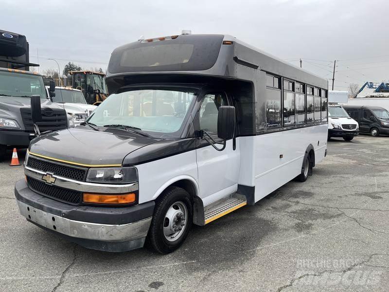 Chevrolet Express Mini buszok