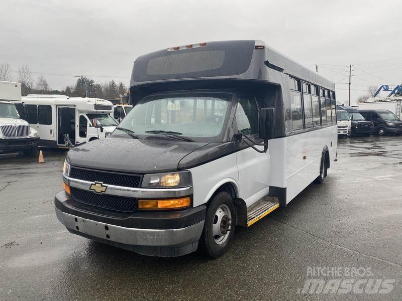 Chevrolet Express Mini buszok