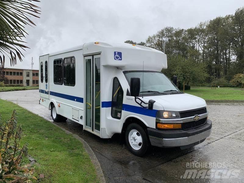 Chevrolet Express Mini buszok