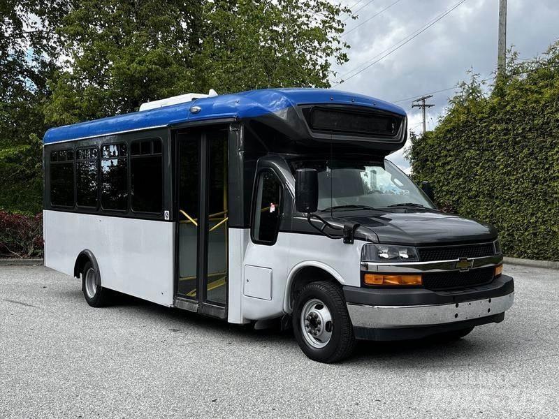 Chevrolet Express Mini buszok