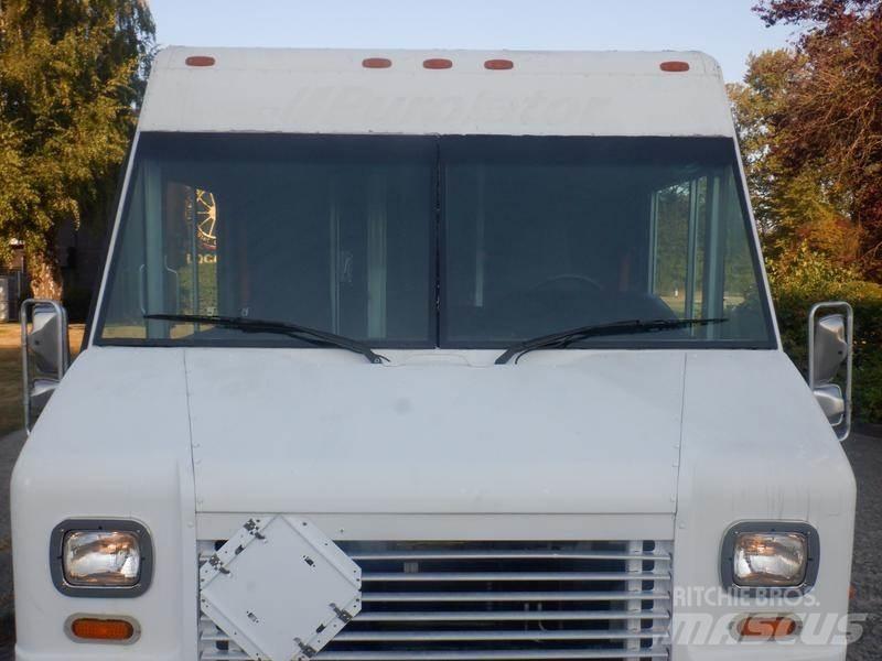 Ford Econoline Transporterek