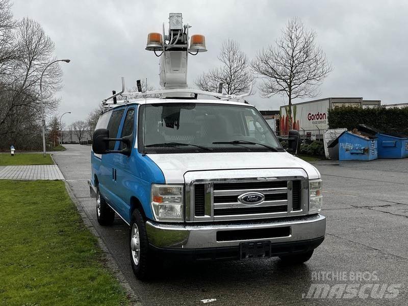 Ford Econoline Transporterek
