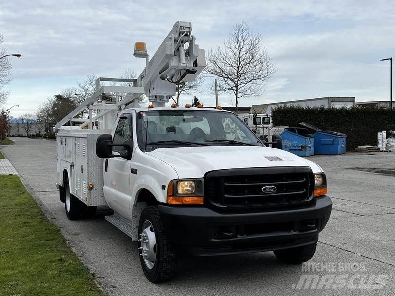 Ford F-450 SD Közúti karbantartó haszongépek