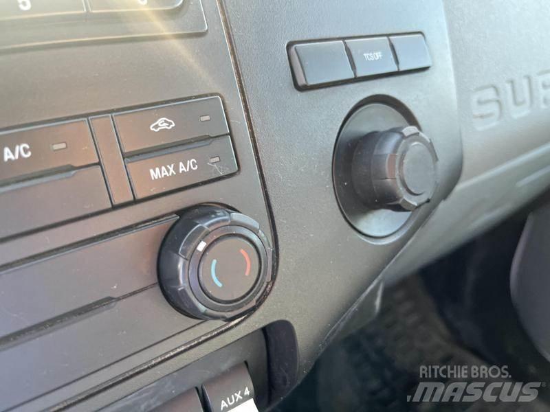Ford F-450 SD Közúti karbantartó haszongépek
