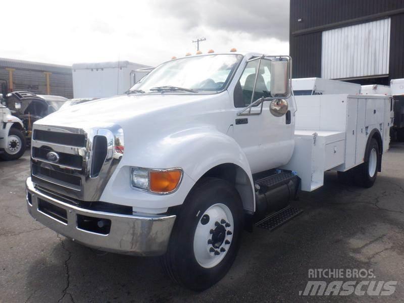 Ford F-750 Közúti karbantartó haszongépek