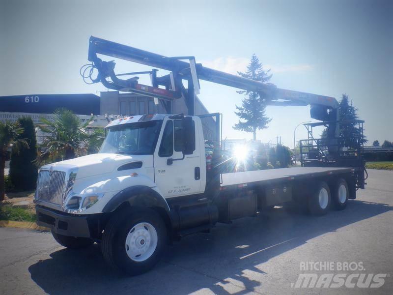 International 7500 Darus teherautók