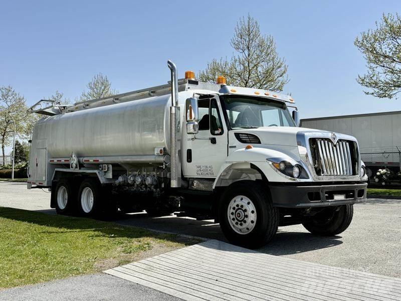 International 7500 Tartályos teherautók