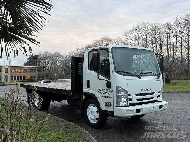 Isuzu NPR Platós / Ponyvás teherautók