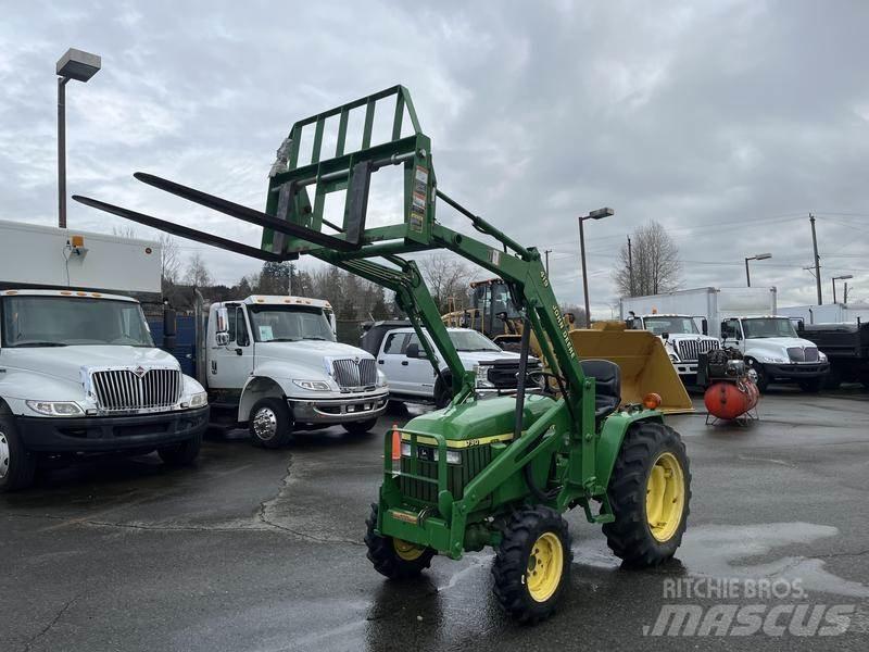 John Deere 790 Traktorok