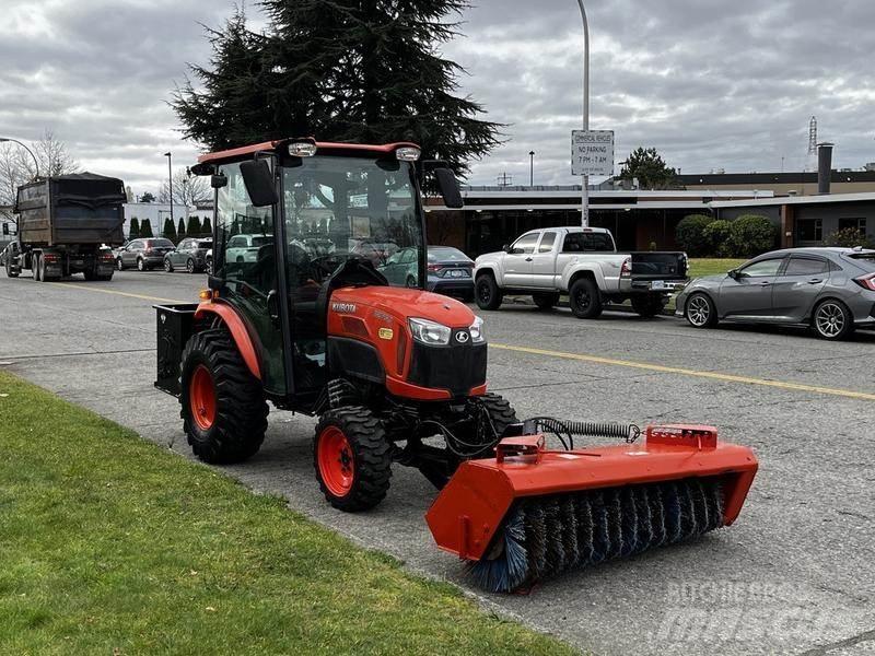 Kubota B2650 Utcaseprő teherautók