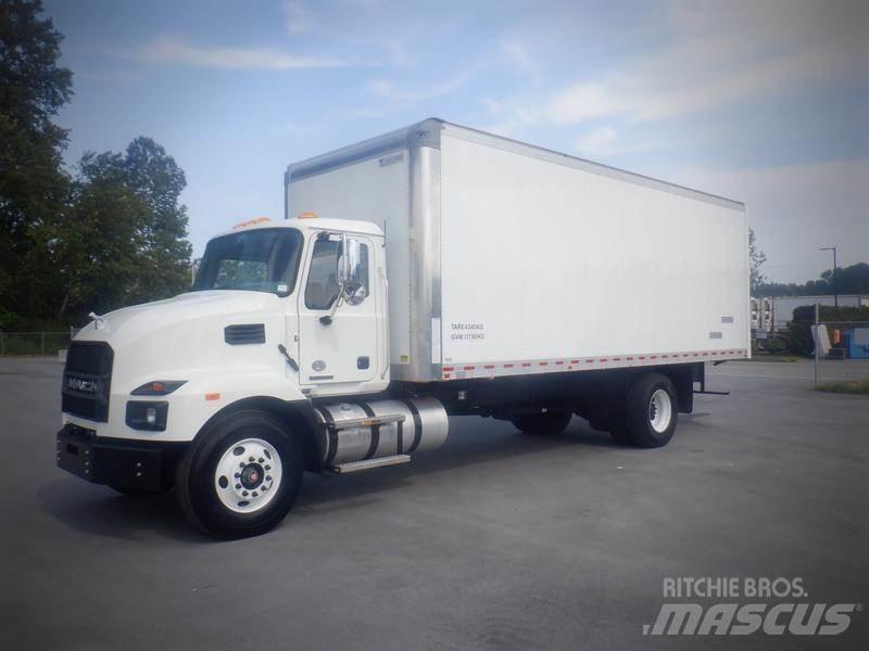 Mack MD Transporterek