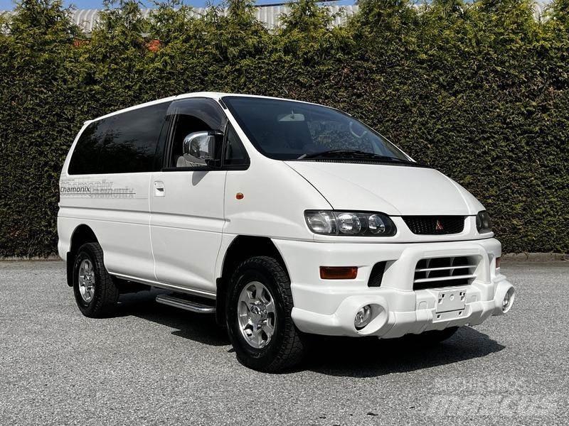 Mitsubishi Delica Kistehergépjárművek