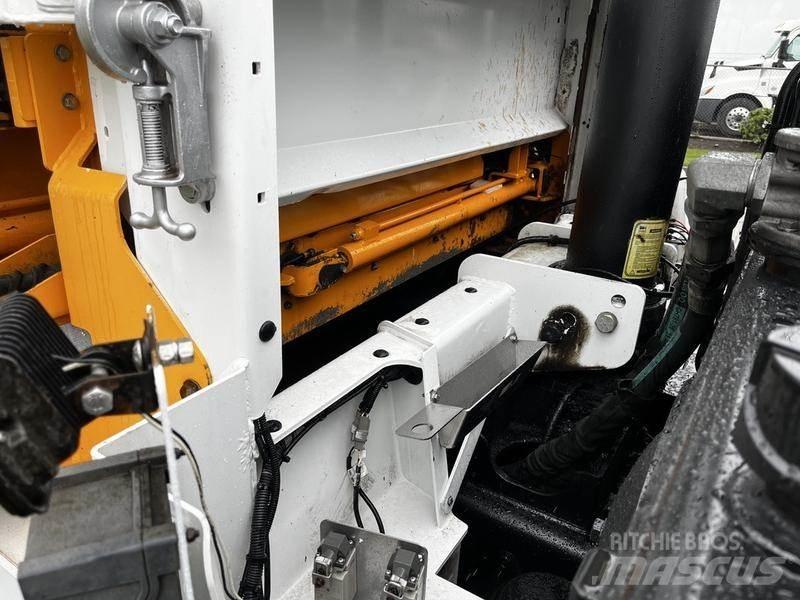 Peterbilt 320 Hulladék szállítók