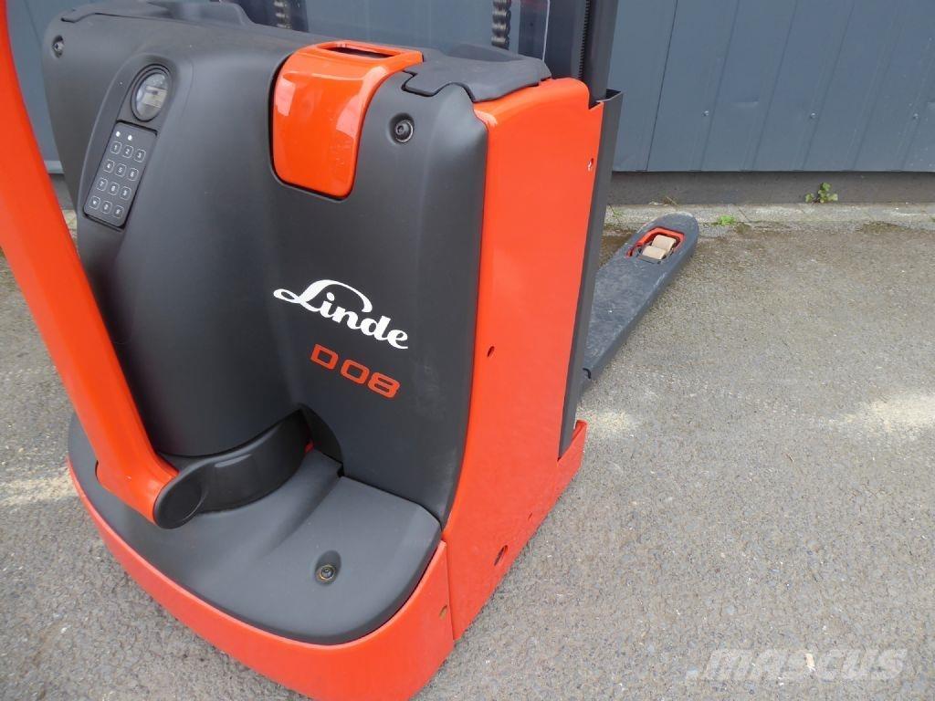 Linde D08 Gyalogkíséretű targonca