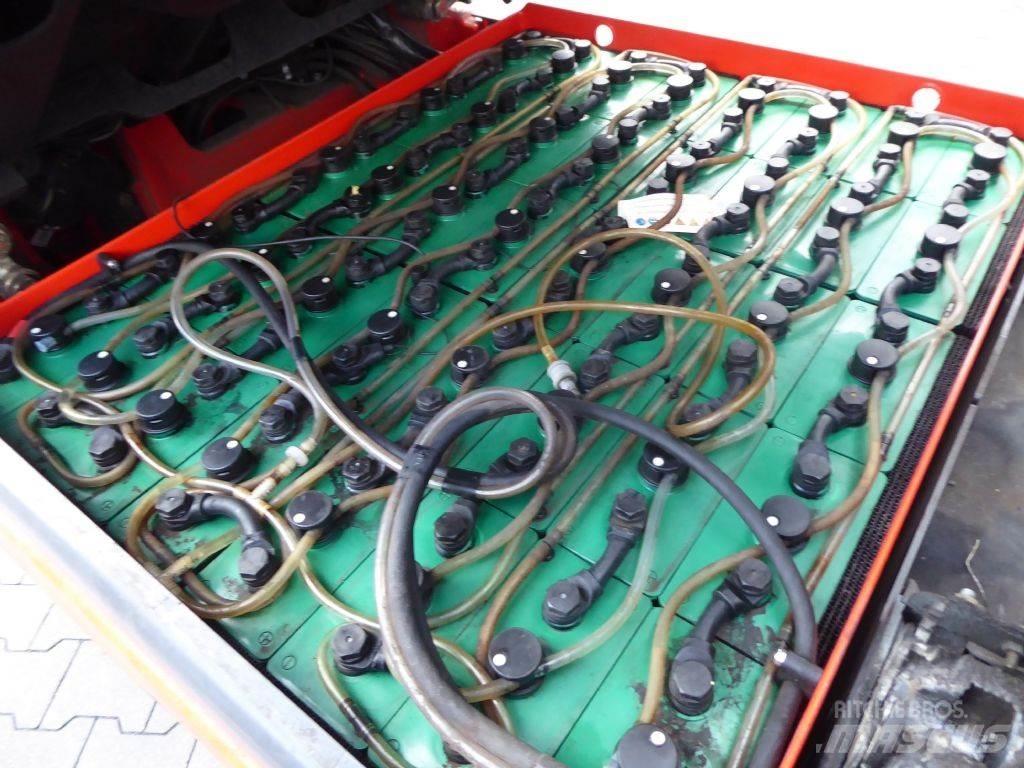 Linde E25L Elektromos targoncák