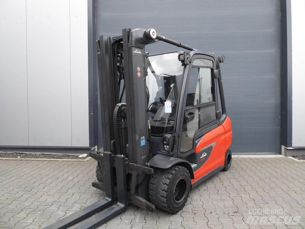 Linde E35L-01 Elektromos targoncák