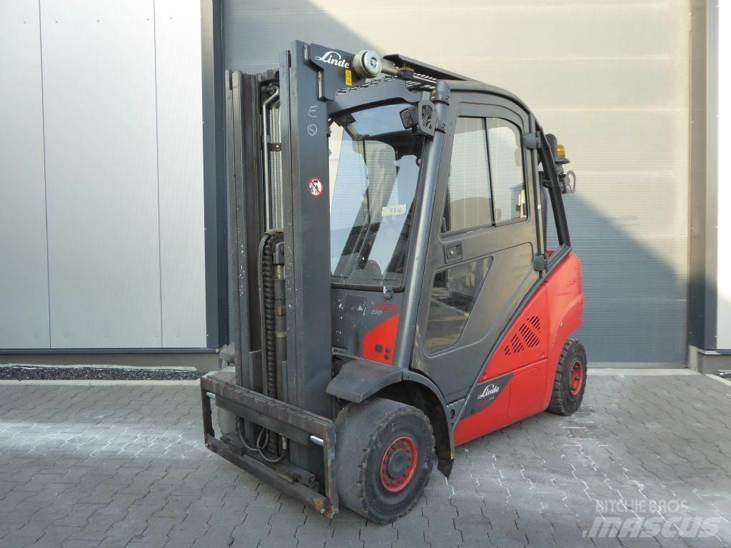 Linde H25T-02 Gázüzemű targoncák