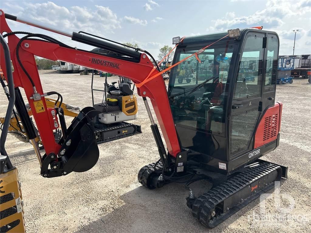 AGT QNT50R Mini kotrók < 7t