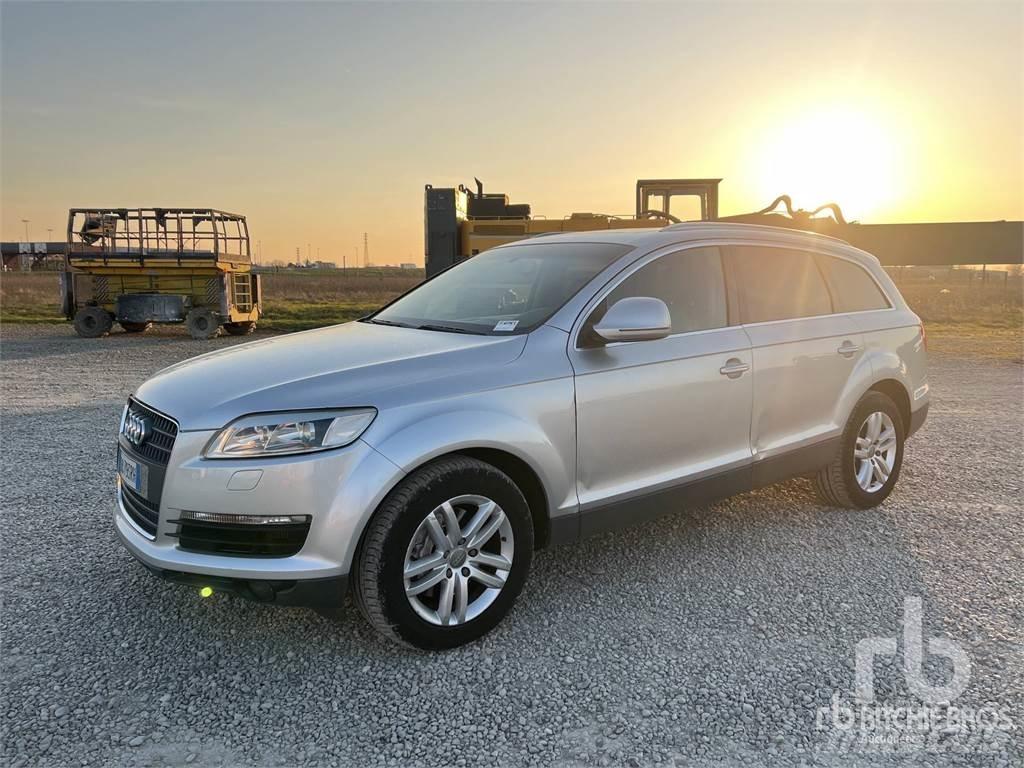 Audi Q7 Kistehergépjárművek