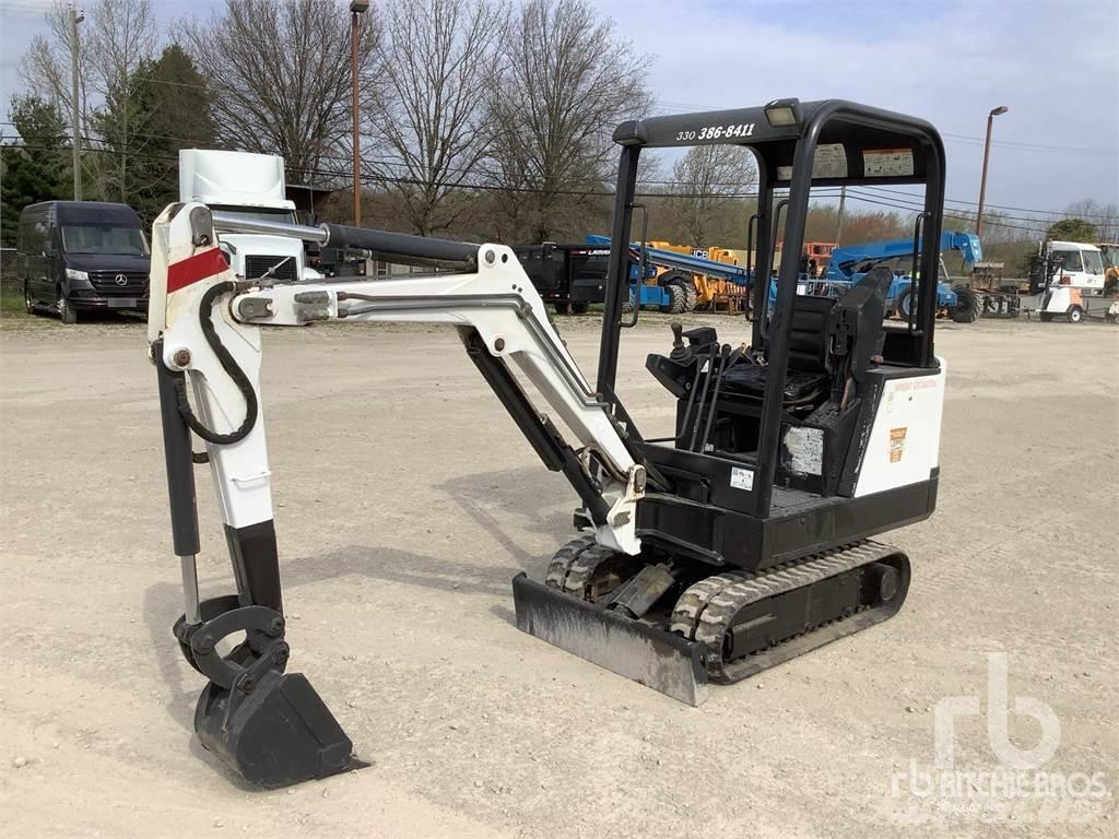 Bobcat 320 Mini kotrók < 7t