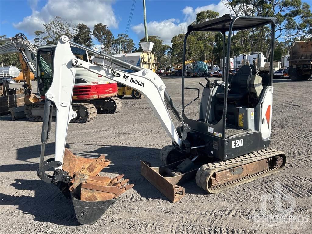 Bobcat E20 Mini kotrók < 7t