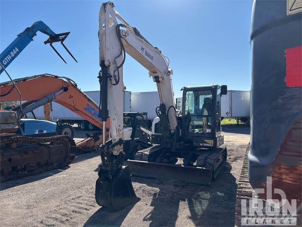 Bobcat E85 Lánctalpas kotrók